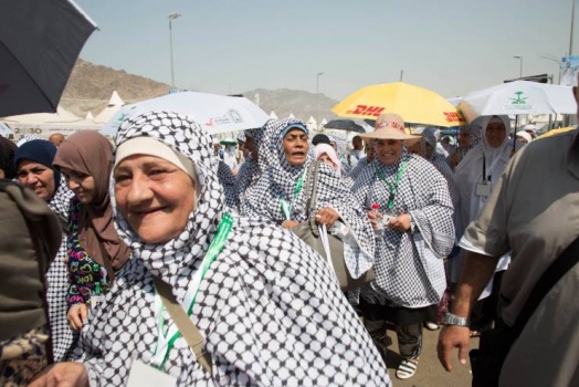 غزة: إعفاء شركات الحج والعمرة من ضريبتي المضافة والدخل