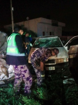 إصابة شابين بحادث انقلاب ذاتي غرب جنين