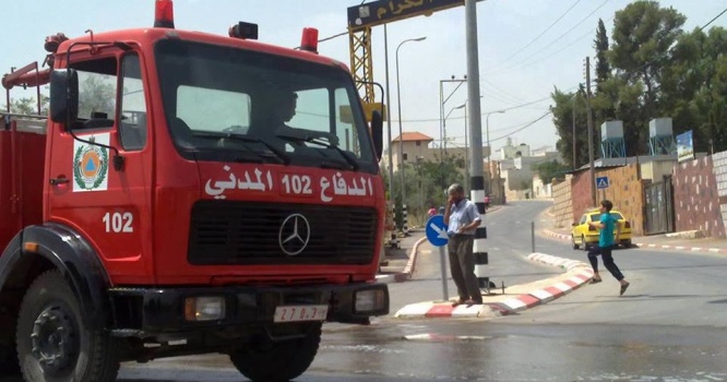 الدفاع المدني يخمد حريق منزل في بلدة السيلة الحارثية غرب جنين