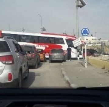 الاحتلال يغلق مدخل اريحا
