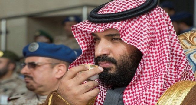 بن سلمان بطل الفيلم الذي عُرض بأول سينما في السعودية!