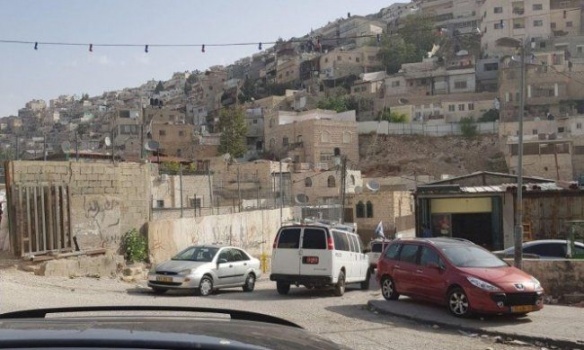 مستوطنون يستولون على منزلين في سلوان
