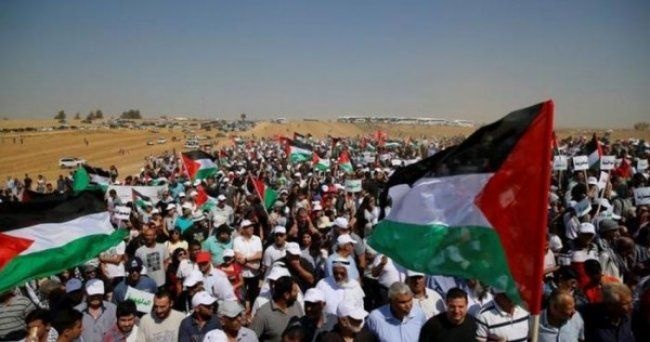 للاسبوع الخامس على التوالي غزة تستعد لجمعة "الشباب الثائر"