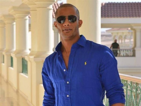 مساعد محمد رمضان يخرج عن صمته ويكشف ما فعله به قبل انفصاله عنه