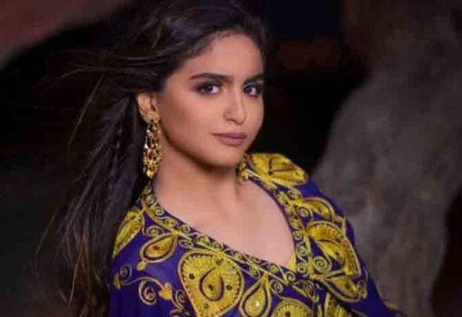 صورة| ما حقيقة وفاة الفنانة البحرينية 'حلا الترك'؟&lrm;!