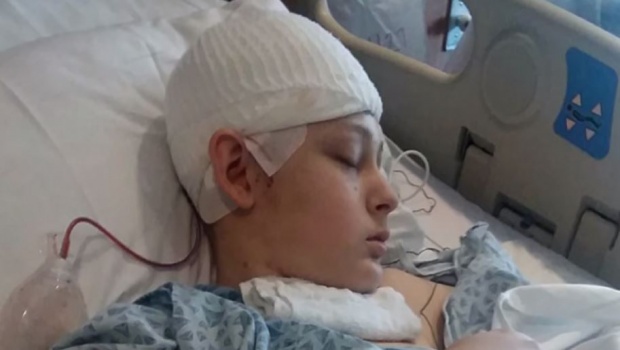 طفل أمريكي يفيق من غيبوبته لحظة قرار التبرع بأعضائه الحية ونزع أجهزة دعم الحياة عنه!