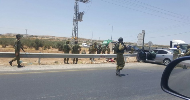 الاحتلال يعتقل فلسطينيا قرب نابلس بدعوى محاولته تنفيذ عملية دهس