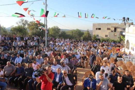 احتفال بعقد صلح عشائري في قرية رمانة غرب جنين بين عائلتي العمور ومحاجنة