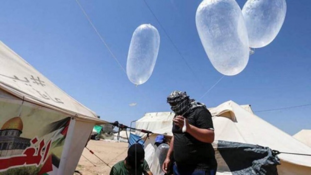 اسرائيل : لا فائدة من منع دخول "الواقي الذكري " الى غزة