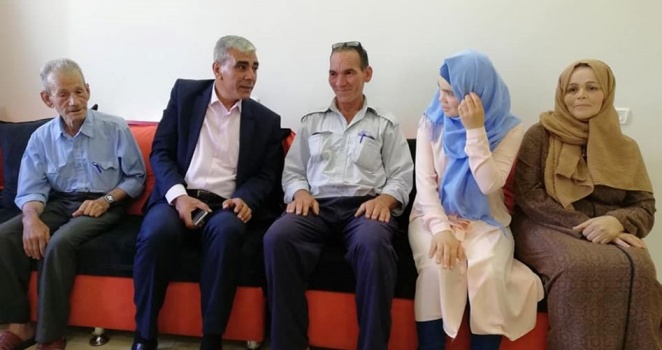 بثينة غنام الأولى على فلسطين بالفرع الأدبي.. أفكر بدراسة تخصص أدب انجليزي