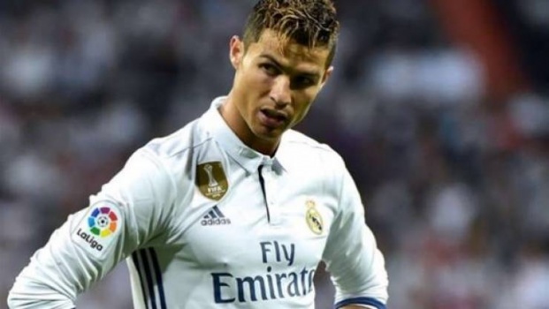 هل وافق ريال مدريد على الاستغناء عن رونالدو؟