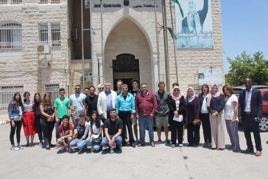 محافظ جنين يطلع وفداً من جامعة بيرزيت على اوضاع المحافظة و الموقف السياسي الراهن