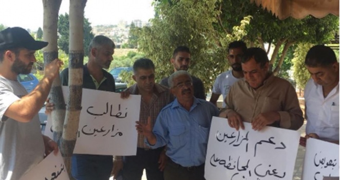 دعوات لإقالة وزير الزراعة وإغلاق مديرية زراعة جنين...والمحافظ يدعو لحماية مؤسسات الدولة وتفويت الفرصة على المتربصين