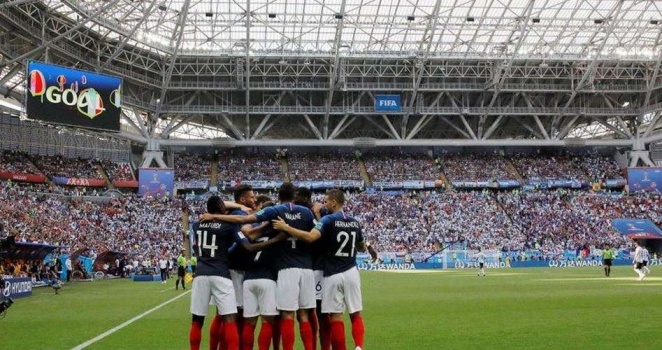 منتخب فرنسا أول الواصلين لربع النهائي بعد ربايعة في شباك الأرجنتين