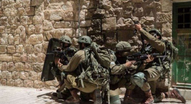 تدريب لجيش الاحتلال بالخليل يحاكي احتلال غزة