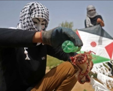 الغزيون يتسببون في سبعة حرائق بـ"غلاف القطاع"