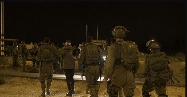 الاحتلال يعتقل 18 مواطنا