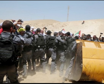 ماذا قال الرئيس عن اعتداء الاحتلال على الخان الأحمر؟