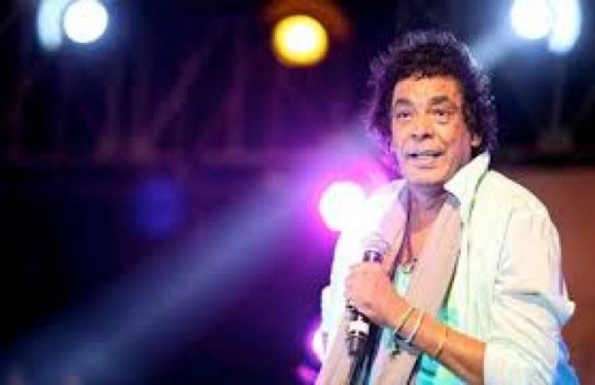 ما هي حقيقة تدهور الحال الصحية لمحمد منير؟
