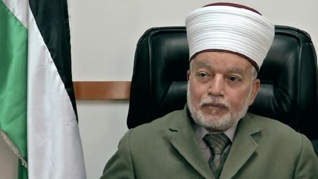 المفتي يؤكد تحريم تسهيل تمليك القدس وأرض فلسطين للأعداء