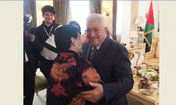 فيديو..مارادونا للرئيس عباس: "أنا فلسطيني"