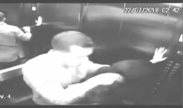 جريمة مروعة لرجل يقتل زوجته الشابة برميها من الطابق الرابع
