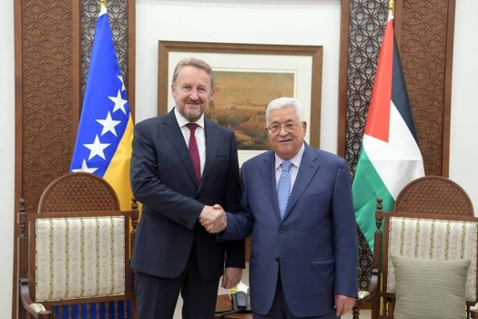 شاهد: الرئيس في مؤتمر صحفي مع نظيره البوسني: نؤكد على عقد مؤتمر دولي وتشكيل آلية متعددة لرعاية عملية السلام