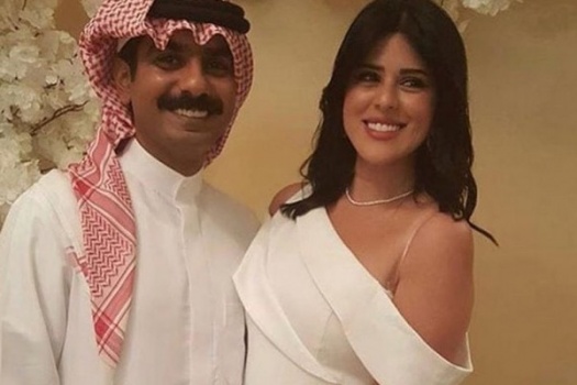 الصورة الأولى لخالد الشاعر وزوجته من شهر العسل.. والتعليقات ممنوعة