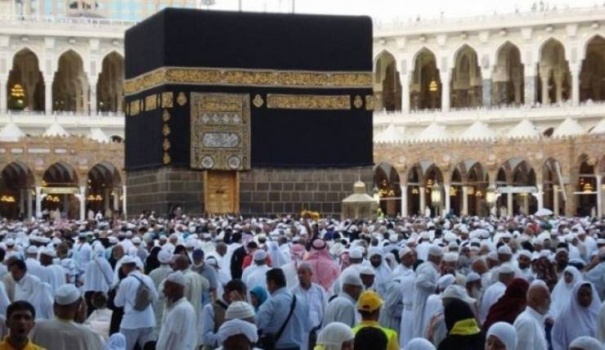 تطبيقات إلكترونية تساعد 2 مليون مسلم بأداء الحج