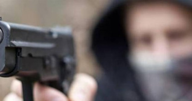 سطو مسلح على محطة للوقود في الخليل