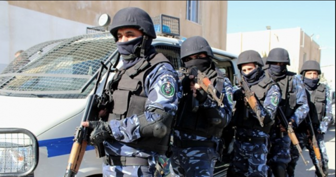 القبض على متهم بارتكاب جريمة قتل قبل عام