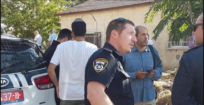صور- الاهالي يتصدون لمحاولات المستوطنين السيطرة على اراض في القدس