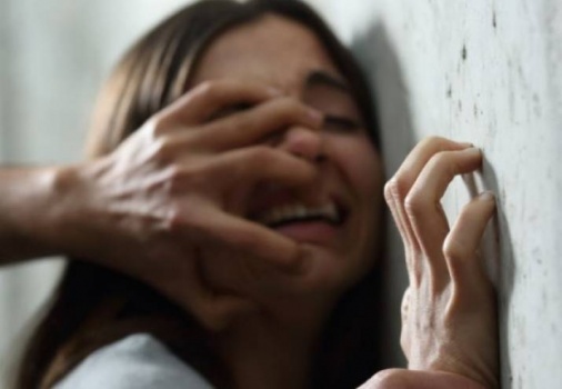 وحش بشري يغتصب طفلة عمرها 6 سنوات في الأردن.. وهذا مصيرها