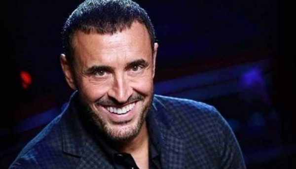 شخصية كاظم الساهر الحقيقية تجلت بعد تعرضه لموقف مُحرج على المسرح مع فتاة