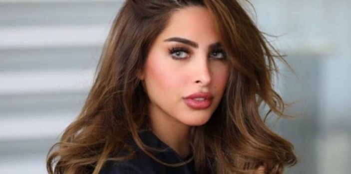 كيف ورط إعلامي إسرائيلي 'الفاشينيستا' الكويتية فوز الفهد؟