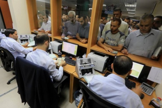 مالية غزة تصرف دفعة مالية بنسبة 40% للموظفين الأحد المقبل