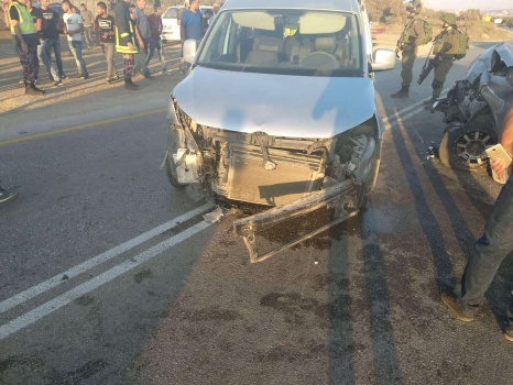 اصابة 5 مواطنين بحادث تصادم بين 3 مركبات جنوب جنين