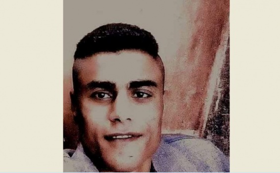 اليوم- تشريح جثمان الشهيد الريماوي