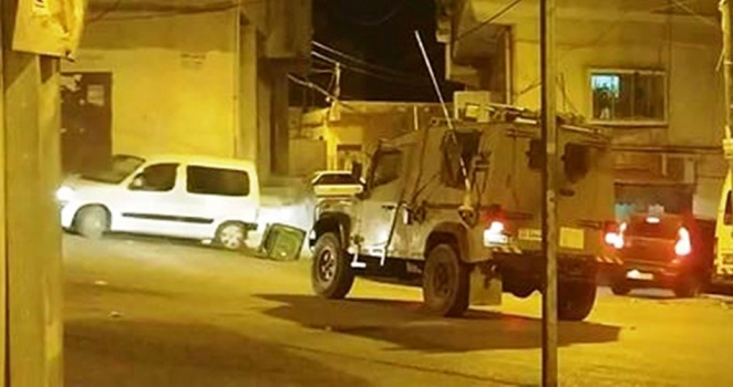 الاحتلال يقتحم رام الله ويصادر 10 مركبات