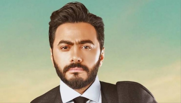 فيديو| تامر حسني 'يهرب' من المستشفى لسبب مهم..!