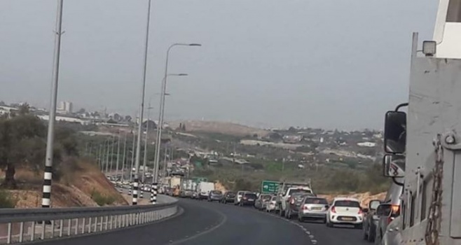 الاحتلال يغلق مداخل قرى غرب سلفيت