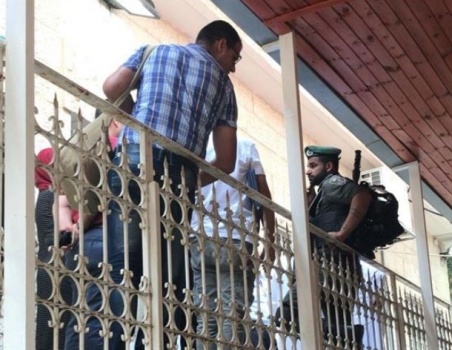 "الأونروا": لن نقبل أن تُنتهك حصانة مراكزنا في القدس