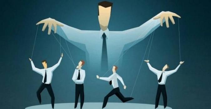 انتبه.. علامات تثبت أنَّ من أمامك يمارس فن التلاعب النفسي عليك