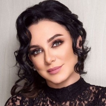 سلاف فواخرجي تتعرض لانتقاد حاد بسبب مافعلته بعد وفاة دينا هارون