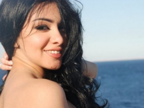 شاهد كيف تحاول "ميريهان حسين" تفادي دخول السجن بعد حكم الحبس العامين