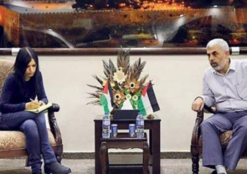 فيديو| هكذا كذّبت الصحفية الإيطالية 'يديعوت أحرنوت' بخصوص مقابلة السنوار