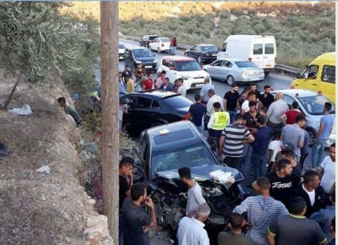 إصابة 5 مواطنين بينهم إصابتان خطيرة في حادث سير جنوب جنين