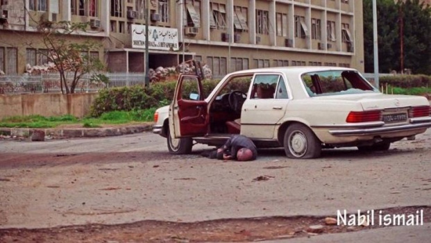 صورة حلت لغزاً عمره 27 سنة..جثة طبيب لبناني تحت سيارة