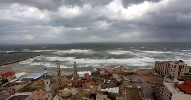 صحيفة: اتفاق على ممر مائي بين غزة وقبرص