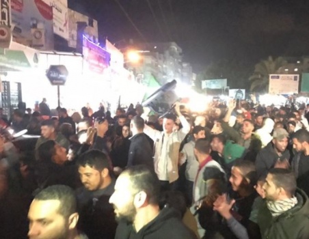 مسيرات في غزة...حماس تؤكد استمرار تظاهرات الجدار وتشكر مصر وقطر